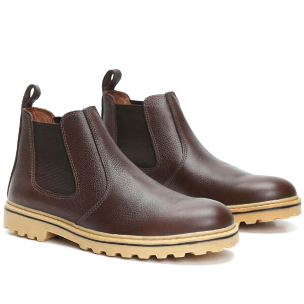 Bota Chelsea Masculina em Couro Solado Tratorado