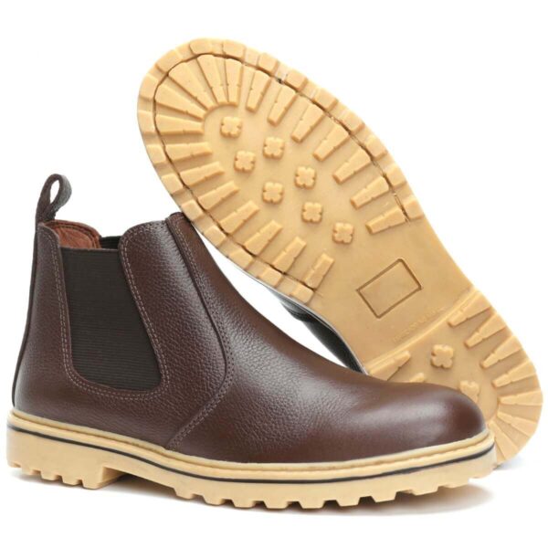 Bota Chelsea Masculina em Couro Solado Tratorado